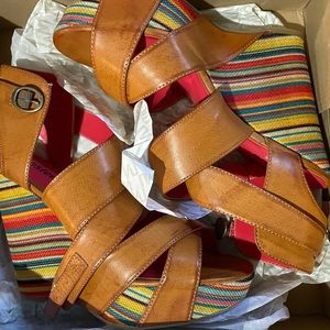 Colorful Wedges by Unlisted